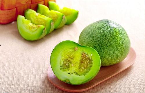 网瓜吃柚子,一场别开生面的网络美食盛宴