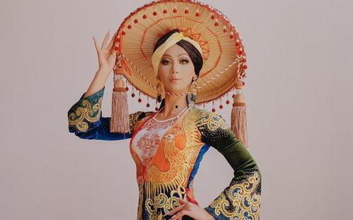 女装男网红吃瓜