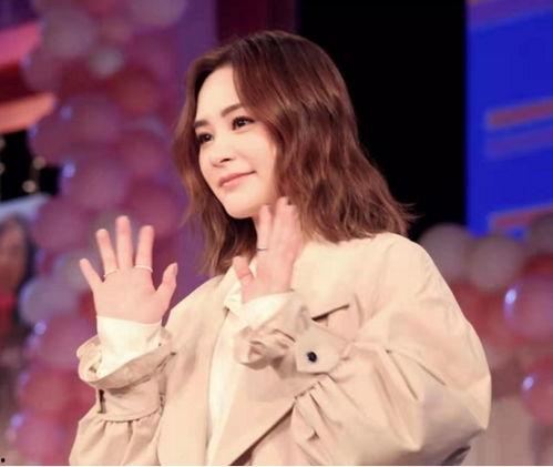 千万网红吃瓜女明星,千万网红与女明星的跨界美食盛宴